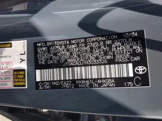 2024 Toyota Prius SE z VIN JTDACACU1R3033326, wystawiony jako IAAI lot #42174204 z przebiegiem 11 273 mil mil oraz . Historia ofert i sprzedaży dostępna na DreamBid. Obrazek 9.