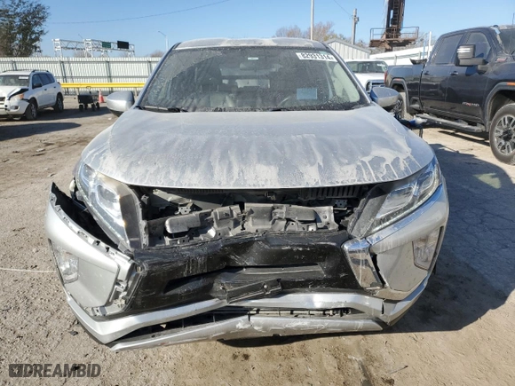 2018 Mitsubishi Eclipse Cross SE with VIN JA4AT5AA4JZ041769, listed as a Copart auction lot 82931314 with 105993 miles and Salvage Title. Bid and sale history available at carsss.com. Image 5.