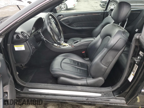 2007 Mercedes-Benz CLK 350 with VIN WDBTK56F27F207673, listed as a Copart auction lot 82643764 with 84,260 mi miles and Salvage Title. Bid and sale history available at DreamBid. Image 7.
