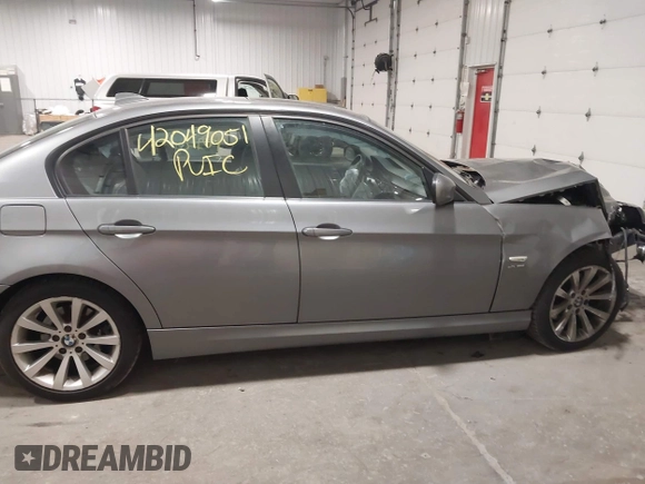 2011 BMW 3 Series 328i xDrive with VIN WBAPK7C51BA819571, listed as a IAAI auction lot 42049051 with 84,742 mi miles and . Bid and sale history available at DreamBid. Image 13.
