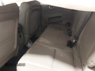 2014 Honda Pilot EX-L with VIN 5FNYF3H56EB024735, listed as a IAAI auction lot 41286284 with 101,221 mi miles. Bid and sale history available at carsss.com. Image 8.