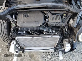 2022 MINI Countryman Cooper S with VIN WMZ83BR08N3N71282, listed as a Copart auction lot 83673944 with 18,095 mi miles and Salvage title. Bid and sale history available at DreamBid. Image 11.