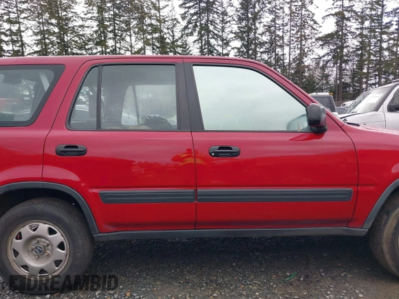 1998 Honda CR-V LX with VIN JHLRD1849WC034392, listed as a IAAI auction lot 41710053 with 126,120 mi miles. Bid and sale history available at carsss.com. Image 12.