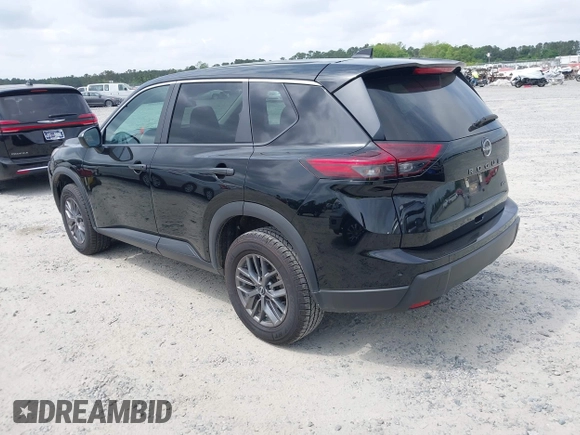 2024 Nissan Rogue S with VIN 5N1BT3AB4RC682325, listed as a IAAI auction lot 42120062 with 41,840 mi miles. Bid and sale history available at carsss.com. Image 3.