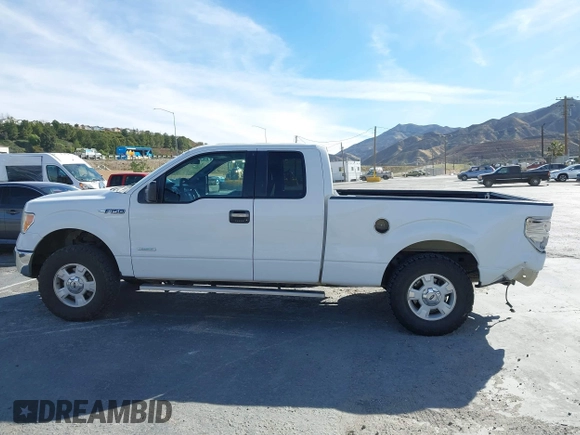 2014 Ford F-150 XL with VIN 1FTFX1CT4EFA32245, listed as a IAAI auction lot 41653333 with 179,197 mi miles. Bid and sale history available at carsss.com. Image 15.