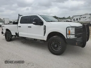 2023 Ford F-350 with VIN 1FT8W3BAXPED55876, listed as a Copart auction lot 51212905 with 42,636 mi miles and Salvage title. Bid and sale history available at DreamBid. Image 4.