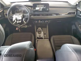 2024 Mitsubishi Outlander SE z VIN JA4J4VA87RZ036071, wystawiony jako Copart lot #58907545 z przebiegiem 30 683 mil mil oraz Nie do naprawy • Non repairable. Historia ofert i sprzedaży dostępna na DreamBid. Obrazek 8.