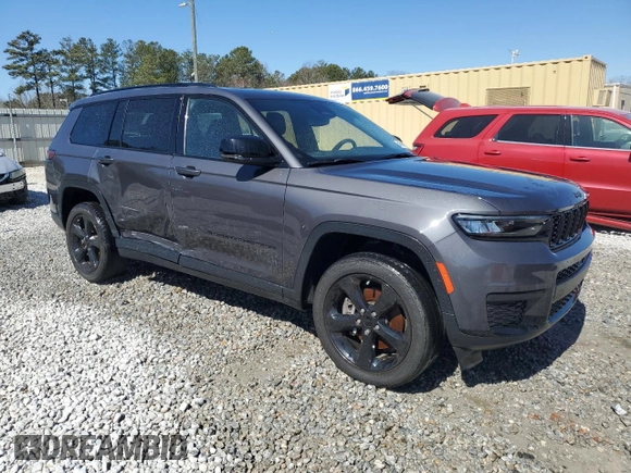 2023 Jeep Grand Cherokee Laredo z VIN 1C4RJJAG7P8856641, wystawiony jako Copart lot #46940875 z przebiegiem 72 302 mil mil oraz Szkoda całkowita • Salvage title. Historia ofert i sprzedaży dostępna na DreamBid. Obrazek 4.