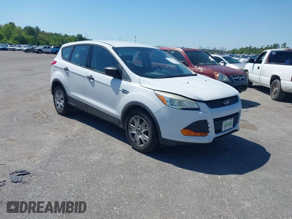 2016 Ford Escape S with VIN 1FMCU0F76GUA13517, listed as a IAAI auction lot 41974241 with 209,527 mi miles. Bid and sale history available at carsss.com. Image 1.