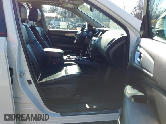 2018 Nissan Pathfinder SL with VIN 5N1DR2MM1JC618956, listed as a IAAI auction lot 41539068 with 68,493 mi miles. Bid and sale history available at carsss.com. Image 5.