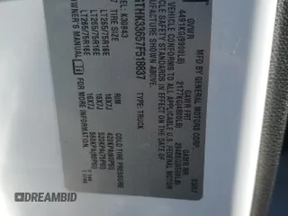 2007 GMC Sierra 3500HD SRW SLT z VIN 1GTHK33657F518837, wystawiony jako Copart lot #88449265 z przebiegiem 298 791 mil mil oraz Szkody całkowita. Historia ofert i sprzedaży dostępna na DreamBid. Obrazek 12.