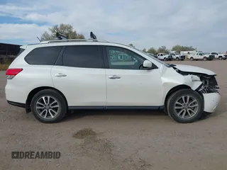2016 Nissan Pathfinder SV with VIN 5N1AR2MM6GC620861, listed as a IAAI auction lot 40501234 with 107,424 mi miles and . Bid and sale history available at DreamBid. Image 14.