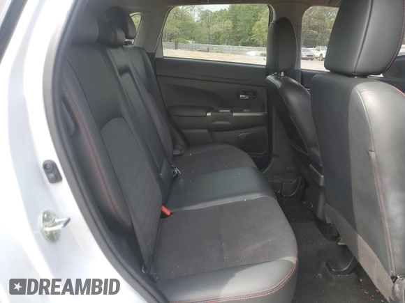 2022 Mitsubishi Outlander SE with VIN JA4APVAU5NU024156, listed as a Copart auction lot 53965825 with 55,627 mi miles and Salvage title. Bid and sale history available at DreamBid. Image 11.