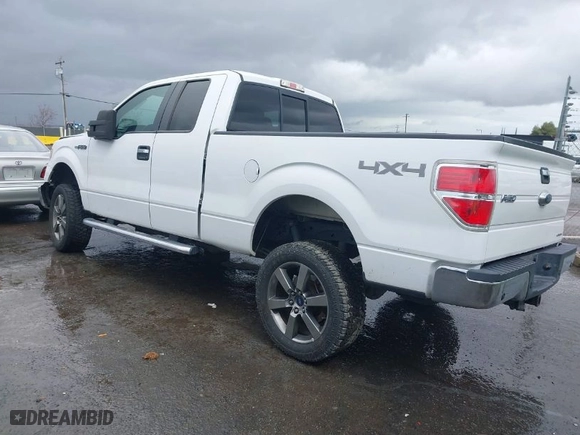 2014 Ford F-150 XL with VIN 1FTFX1EF2EKG05917, listed as a IAAI auction lot 41806005 with 82,992 mi miles. Bid and sale history available at carsss.com. Image 3.