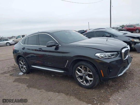 2022 BMW X4 xDrive30i with VIN 5UX33DT07N9M96858, listed as a IAAI auction lot 41242175 with NaN miles. Bid and sale history available at carsss.com. Image 13.