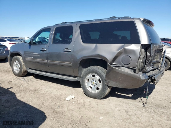 2011 Chevrolet Suburban LT with VIN 1GNSKJE36BR142919, listed as a Copart auction lot 47993235 with 267,939 mi miles and Salvage Title. Bid and sale history available at carsss.com. Image 2.