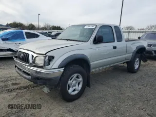 2002 Toyota Tacoma PreRunner z VIN 5TESN92N02Z103283, wystawiony jako Copart lot #47081395 z przebiegiem 136 765 mil mil oraz Szkoda całkowita • Salvage title. Historia ofert i sprzedaży dostępna na DreamBid. Obrazek 1.