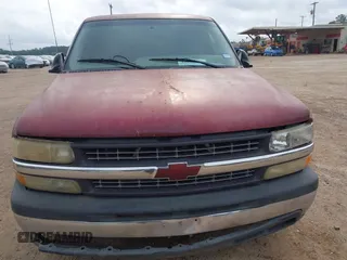 2001 Chevrolet Silverado 1500 LS with VIN 2GCEC19T911148055, listed as a IAAI auction lot 42101561 with 209,174 mi miles. Bid and sale history available at carsss.com. Image 6.