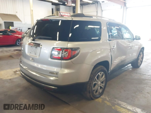 2015 GMC Acadia SLT with VIN 1GKKVRKD1FJ138460, listed as a IAAI auction lot 41500569 with 157,267 mi miles. Bid and sale history available at carsss.com. Image 4.