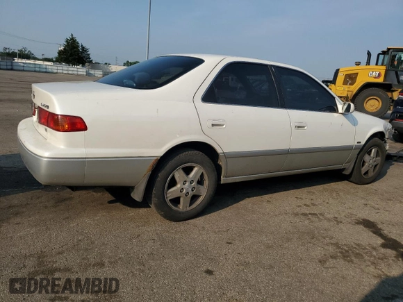 2001 Toyota Camry LE z VIN JT2BF22K010297055, wystawiony jako Copart lot #59510645 z przebiegiem 265 428 mil mil oraz Szkoda całkowita • Salvage title. Historia ofert i sprzedaży dostępna na DreamBid. Obrazek 3.