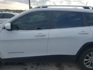 2019 Jeep Cherokee Latitude Plus with VIN 1C4PJLLN2KD171347, listed as a IAAI auction lot 41912894 with 197,233 mi miles and . Bid and sale history available at DreamBid. Image 14.