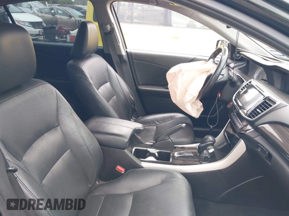 2016 Honda Accord Touring with VIN 1HGCR3F94GA004410, listed as a IAAI auction lot 42288402 with 139,068 mi miles and . Bid and sale history available at DreamBid. Image 5.
