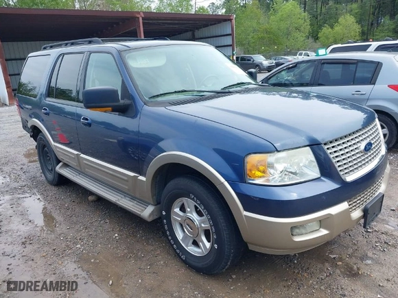 2005 Ford Expedition Eddie Bauer with VIN 1FMPU17555LB13549, listed as a IAAI auction lot 41869759 with 119,851 mi miles. Bid and sale history available at carsss.com. Image 1.