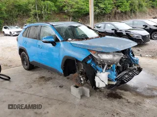 2020 Toyota RAV4 LE with VIN 2T3K1RFV9LW095865, listed as a Copart auction lot 54008935 with 54,641 mi miles and Clean Title. Bid and sale history available at carsss.com. Image 4.