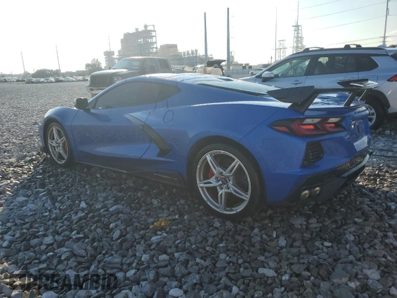 2021 Chevrolet Corvette 2LT with VIN 1G1YB2D4XM5124090, listed as a Copart auction lot 71875884 with 26,749 mi miles and Salvage Title. Bid and sale history available at carsss.com. Image 2.
