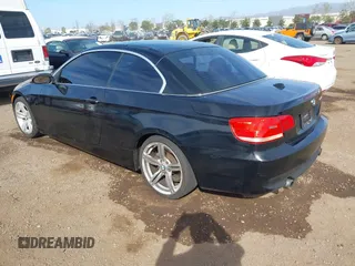 2008 BMW 3 Series 335i with VIN WBAWL73568PX59639, listed as a IAAI auction lot 41729941 with 241,931 mi miles and . Bid and sale history available at carsss.com. Image 3.