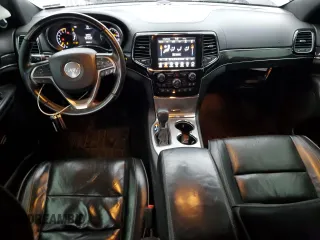 2019 Jeep Grand Cherokee Overland with VIN 1C4RJFCT7KC640527, listed as a Copart auction lot 54276725 with 282,202 mi miles and Salvage title. Bid and sale history available at DreamBid. Image 8.