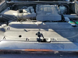 2018 Toyota 4Runner SR5 z VIN JTEBU5JR8J5485222, wystawiony jako Copart lot #52633325 z przebiegiem 107 412 mil mil oraz Szkoda całkowita • Salvage title. Historia ofert i sprzedaży dostępna na DreamBid. Obrazek 12.