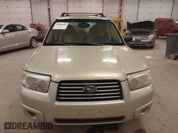 2006 Subaru Forester 2.5 X with VIN JF1SG63676H711623, listed as a IAAI auction lot 41986446 with 188,306 mi miles. Bid and sale history available at carsss.com. Image 6.