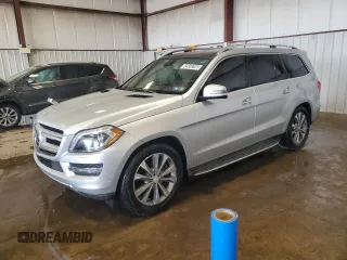 2013 Mercedes-Benz GL 450 z VIN 4JGDF7CE4DA115020, wystawiony jako Copart lot #54309625 z przebiegiem 166 123 mil mil oraz Szkody całkowita. Historia ofert i sprzedaży dostępna na DreamBid. Obrazek 1.