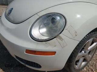 2007 Volkswagen Beetle Triple White with VIN 3VWFF31Y77M421510, listed as a IAAI auction lot 42682813 with 113,766 mi miles and . Bid and sale history available at DreamBid. Image 6.