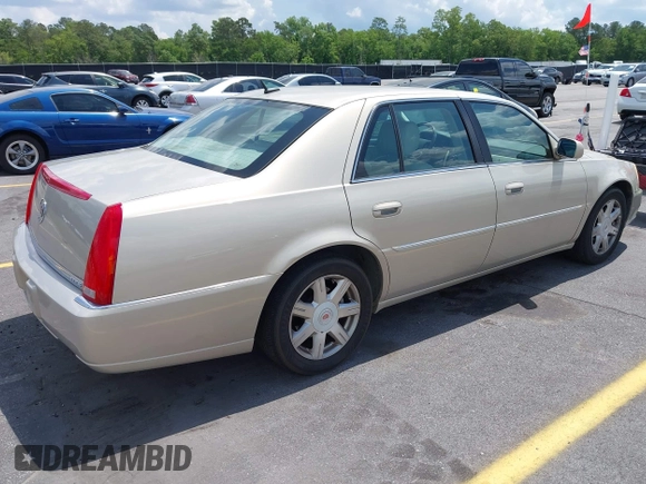 2008 Cadillac DTS 1SC with VIN 1G6KD57Y38U100381, listed as a IAAI auction lot 42173059 with 146,669 mi miles and . Bid and sale history available at carsss.com. Image 4.
