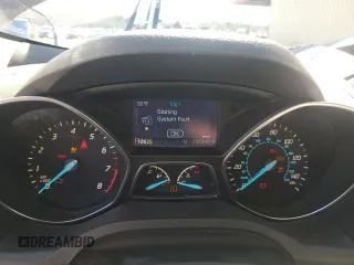 2014 Ford Escape S с VIN 1FMCU0F71EUB94104, выставлен на аукционе Copart как лот 50630175 с пробегом 236 549 миль миль и Списание • Salvage title. История ставок и продаж доступна на DreamBid. Изображение 9.
