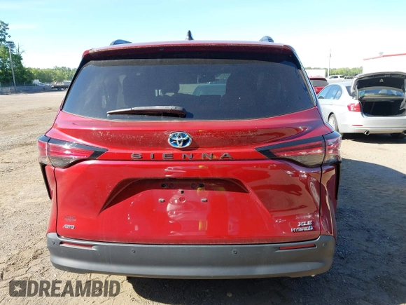 2021 Toyota Sienna XLE z VIN 5TDJSKFCXMS014664, wystawiony jako IAAI lot #42315007 z przebiegiem 53 966 mil mil oraz . Historia ofert i sprzedaży dostępna na DreamBid. Obrazek 16.
