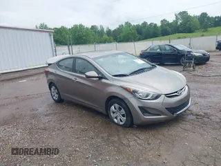 2016 Hyundai Elantra SE with VIN 5NPDH4AE0GH782003, listed as a IAAI auction lot 42125139 with 71,046 mi miles and . Bid and sale history available at DreamBid. Image 1.