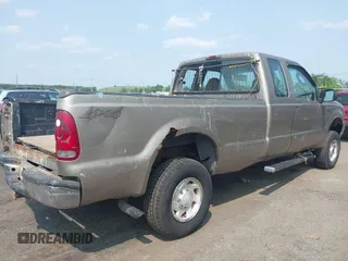 2004 Ford F-250 XL с VIN 1FTNX21L34EA50907, выставлен на аукционе IAAI как лот 42401809 с пробегом 104 902 миль миль и . История ставок и продаж доступна на DreamBid. Изображение 6.