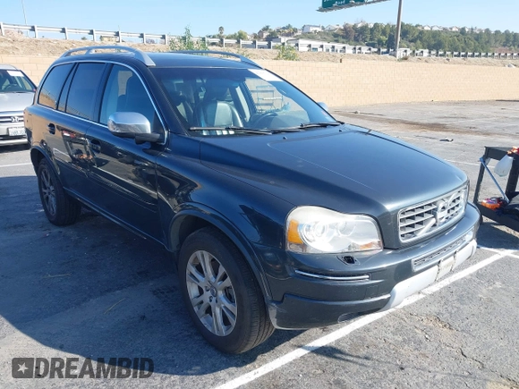 2014 Volvo XC90 with VIN YV4952CY8E1688883, listed as a IAAI auction lot 41408524 with 103,621 mi miles. Bid and sale history available at carsss.com. Image 1.
