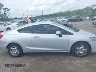 2013 Honda Civic Cpe LX with VIN 2HGFG3B54DH526537, listed as a IAAI auction lot 41931424 with 224,318 mi miles. Bid and sale history available at carsss.com. Image 13.