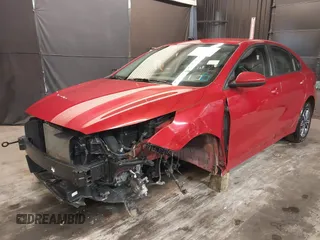 2022 Kia Forte LXS z VIN 3KPF24AD7NE497091, wystawiony jako IAAI lot #41894884 z przebiegiem 36 451 mil mil oraz . Historia ofert i sprzedaży dostępna na DreamBid. Obrazek 6.