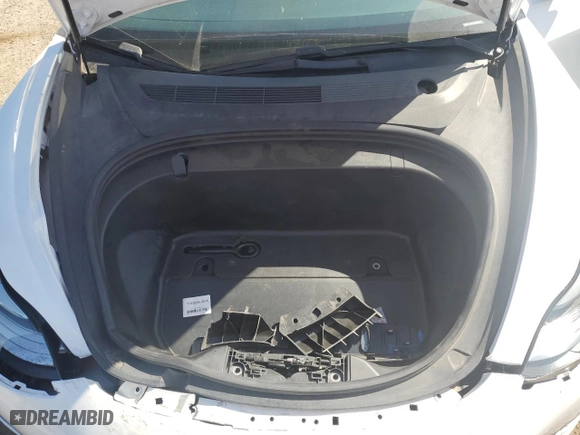 2019 Tesla Model 3 Mid Range with VIN 5YJ3E1EA3KF484269, listed as a Copart auction lot 52446425 with 81,977 mi miles and Salvage Title. Bid and sale history available at carsss.com. Image 11.