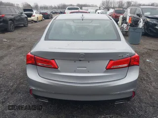 2018 Acura TLX Technology z VIN 19UUB2F52JA001206, wystawiony jako IAAI lot #41498575 z przebiegiem 83 823 mil mil oraz . Historia ofert i sprzedaży dostępna na DreamBid. Obrazek 16.