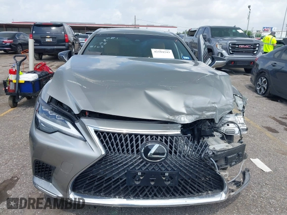 2021 Lexus LS 500 with VIN JTHD51FFXM5015102, listed as a IAAI auction lot 42504243 with 46,782 mi miles and . Bid and sale history available at DreamBid. Image 12.