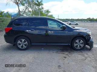 2020 Nissan Pathfinder SV z VIN 5N1DR2BN4LC641890, wystawiony jako IAAI lot #42031252 z przebiegiem 74 492 mil mil oraz . Historia ofert i sprzedaży dostępna na DreamBid. Obrazek 14.