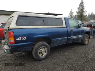 2000 Chevrolet Silverado 1500 with VIN 1GCEK14W5YE223802, listed as a Copart auction lot 84865474 with 246,021 mi miles and Clean Title. Bid and sale history available at carsss.com. Image 3.