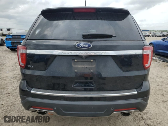 2018 Ford Explorer XLT z VIN 1FM5K7D80JGA63547, wystawiony jako Copart lot #54428935 z przebiegiem 90 398 mil mil oraz Szkoda całkowita • Salvage title. Historia ofert i sprzedaży dostępna na DreamBid. Obrazek 6.