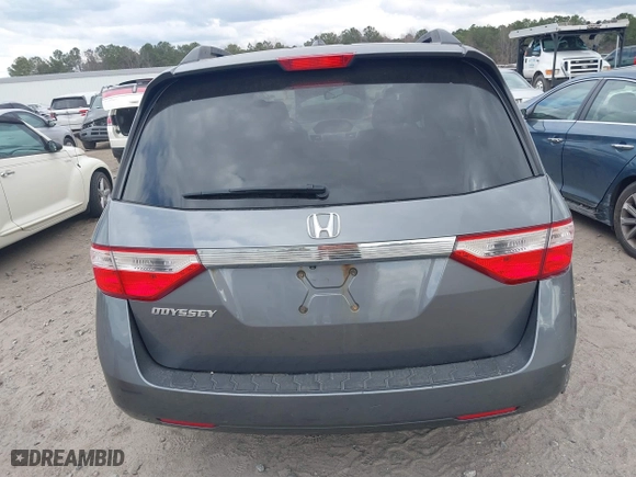 2011 Honda Odyssey EX-L with VIN 5FNRL5H61BB097069, listed as a IAAI auction lot 41723100 with 252,529 mi miles. Bid and sale history available at carsss.com. Image 16.